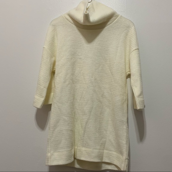 Cream coloured wool turtle neck - Picture 2 of 2